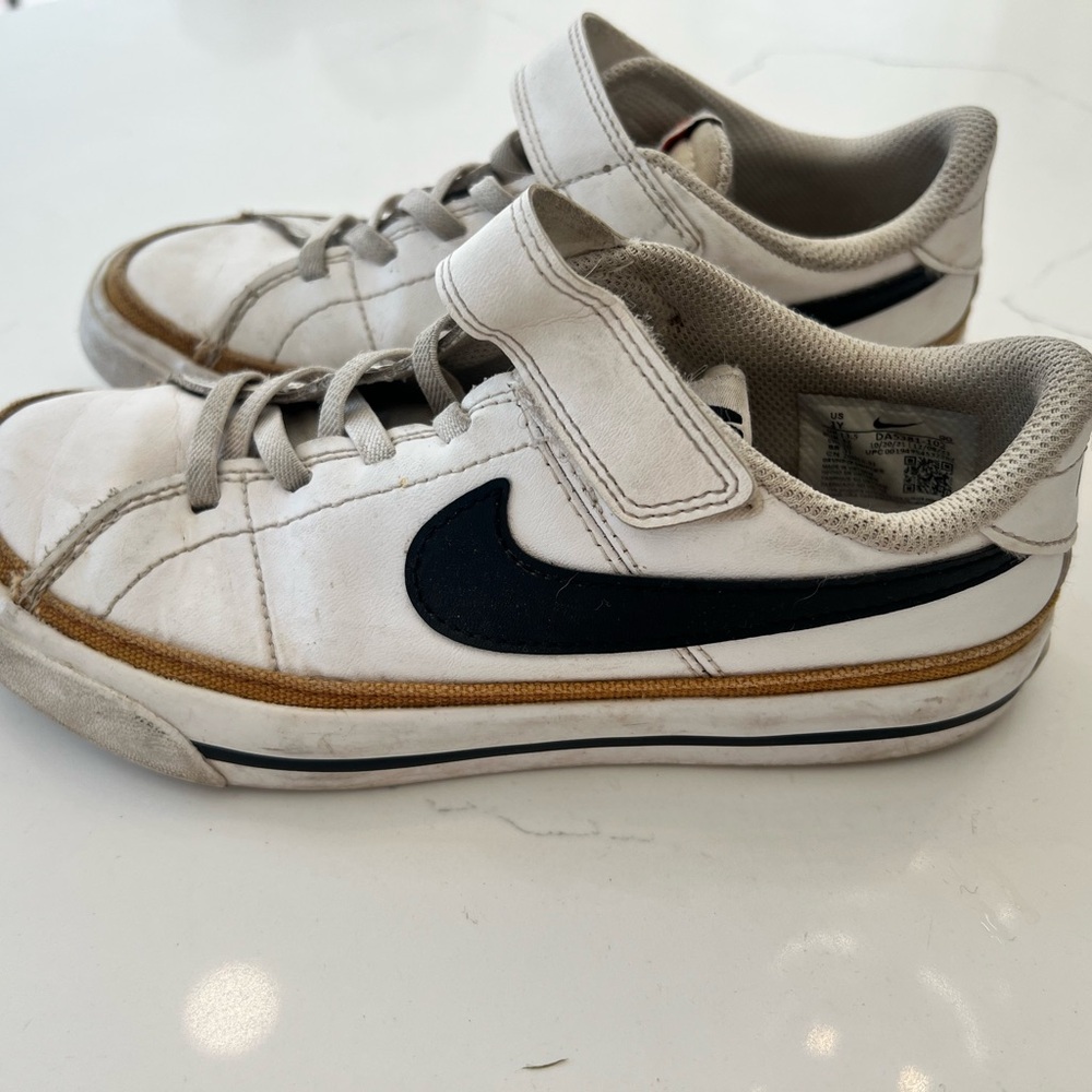 Nike Kids White and Black Sneakers